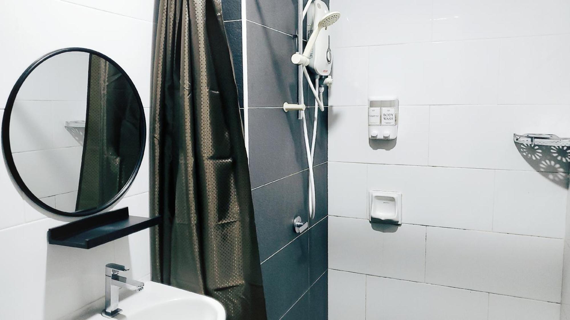 Ipoh City Centre Majestic 2 Room Holiday Suite By City Home Empire ภายนอก รูปภาพ
